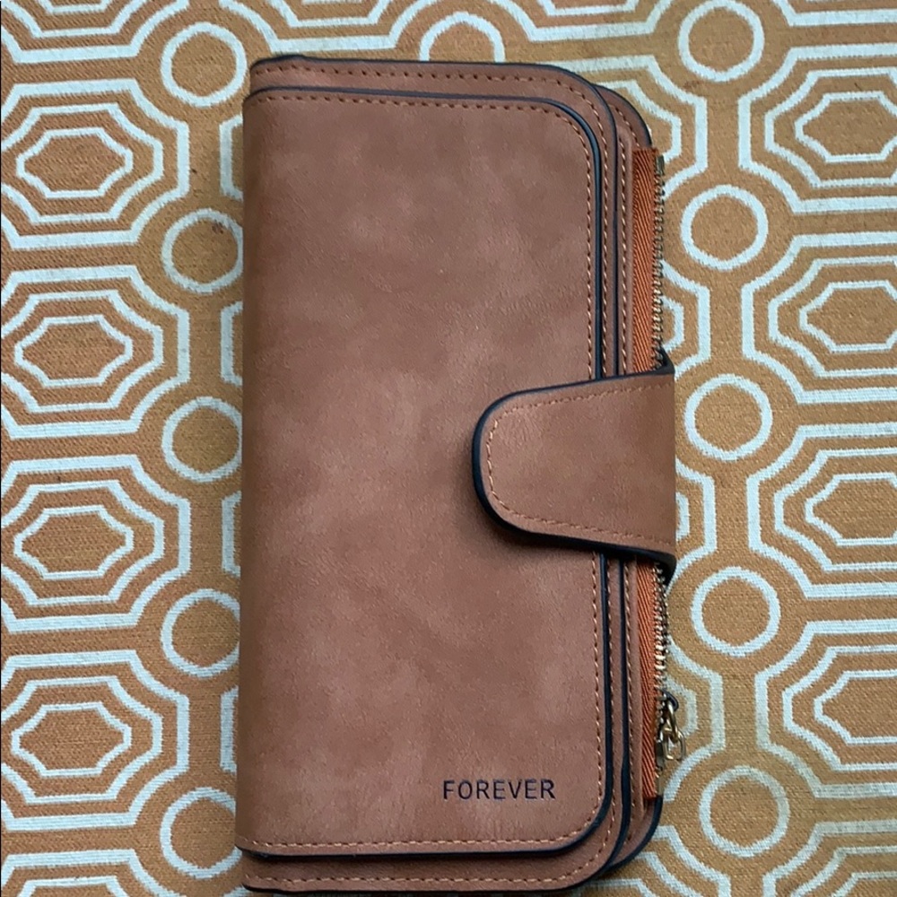 Like new “Forever” wallet!